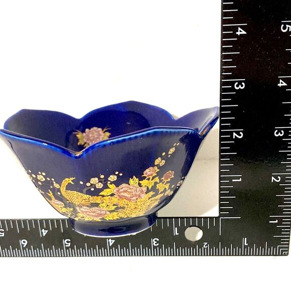 PEACOCKS Lotus Floral Cobalt Blue Gold Trim Decorative JAPANESE Bowl Vintage - Picture 3 of 12